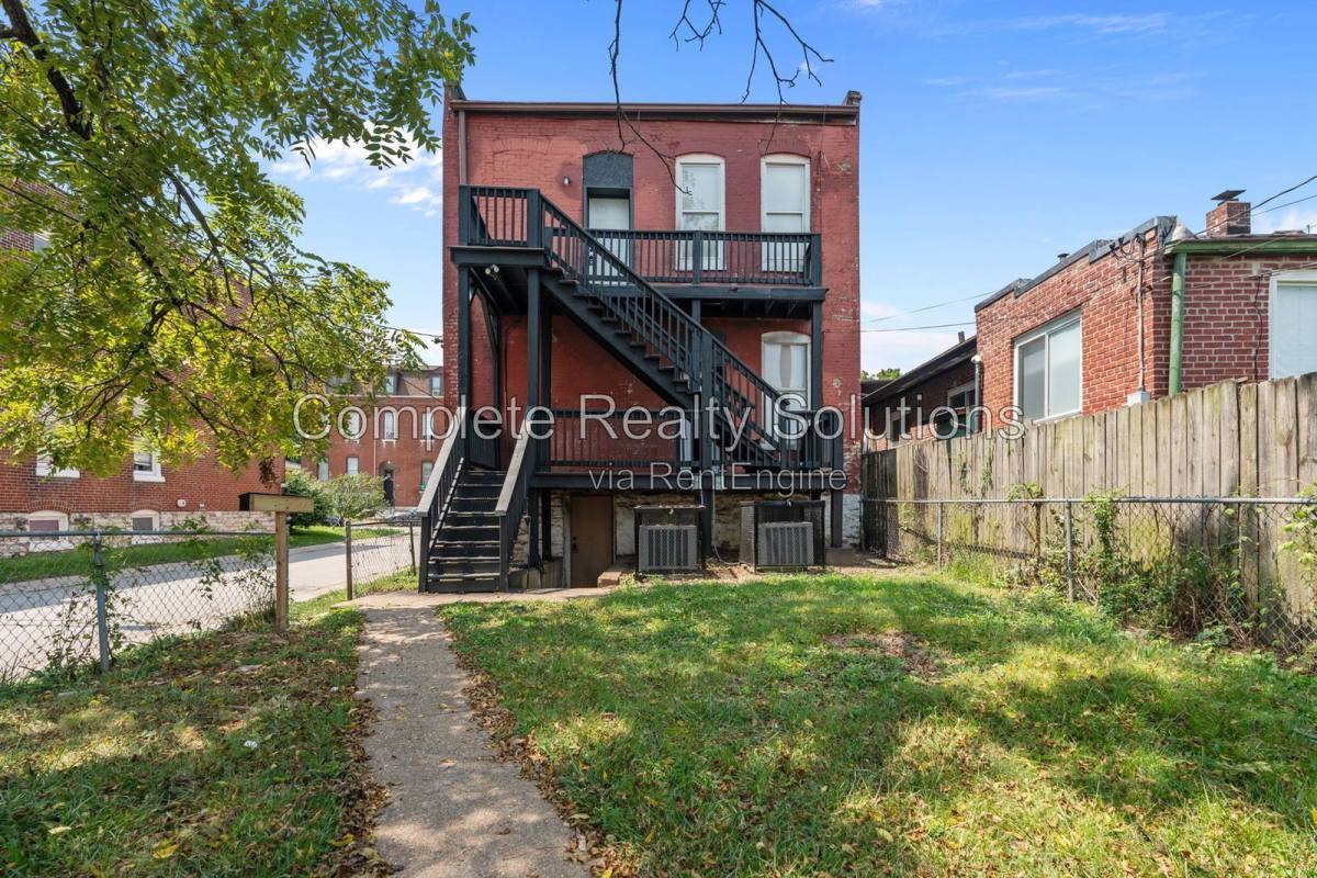 2928 Texas Ave unit 1F – photo 4