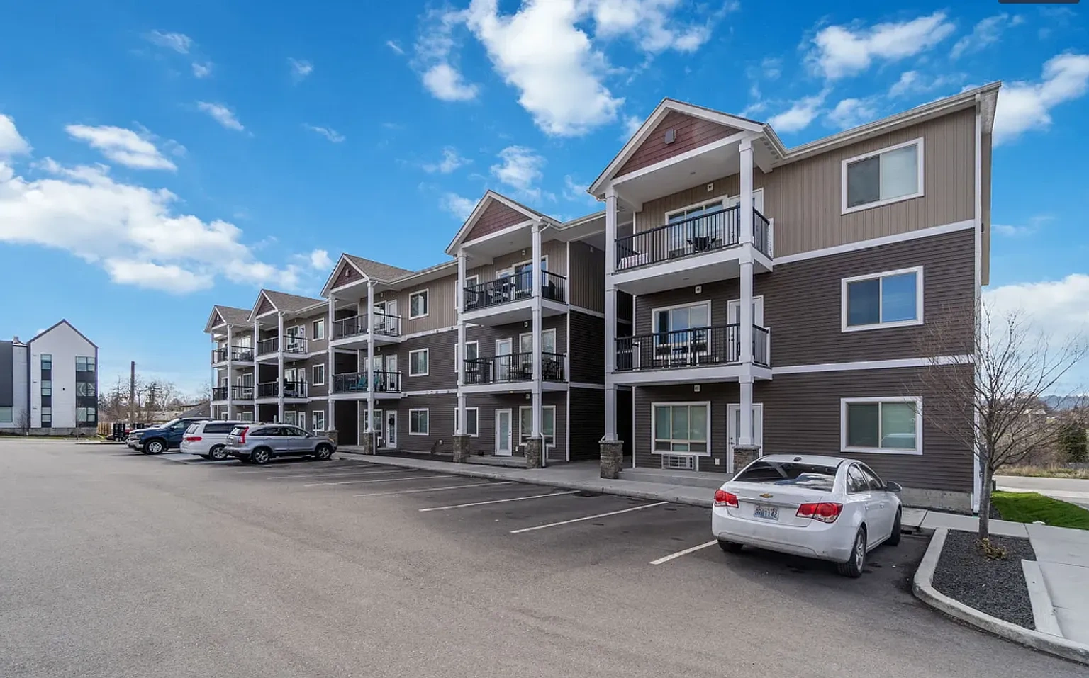 River City Apartments – photo 3