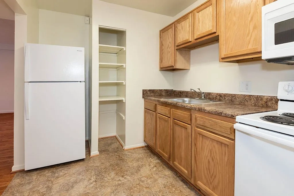 Southwood Apartments – photo 5