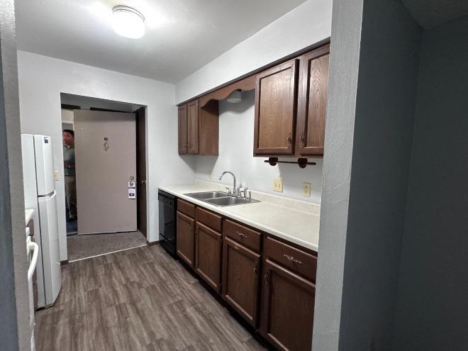 3355 W Laskey Rd – photo 5