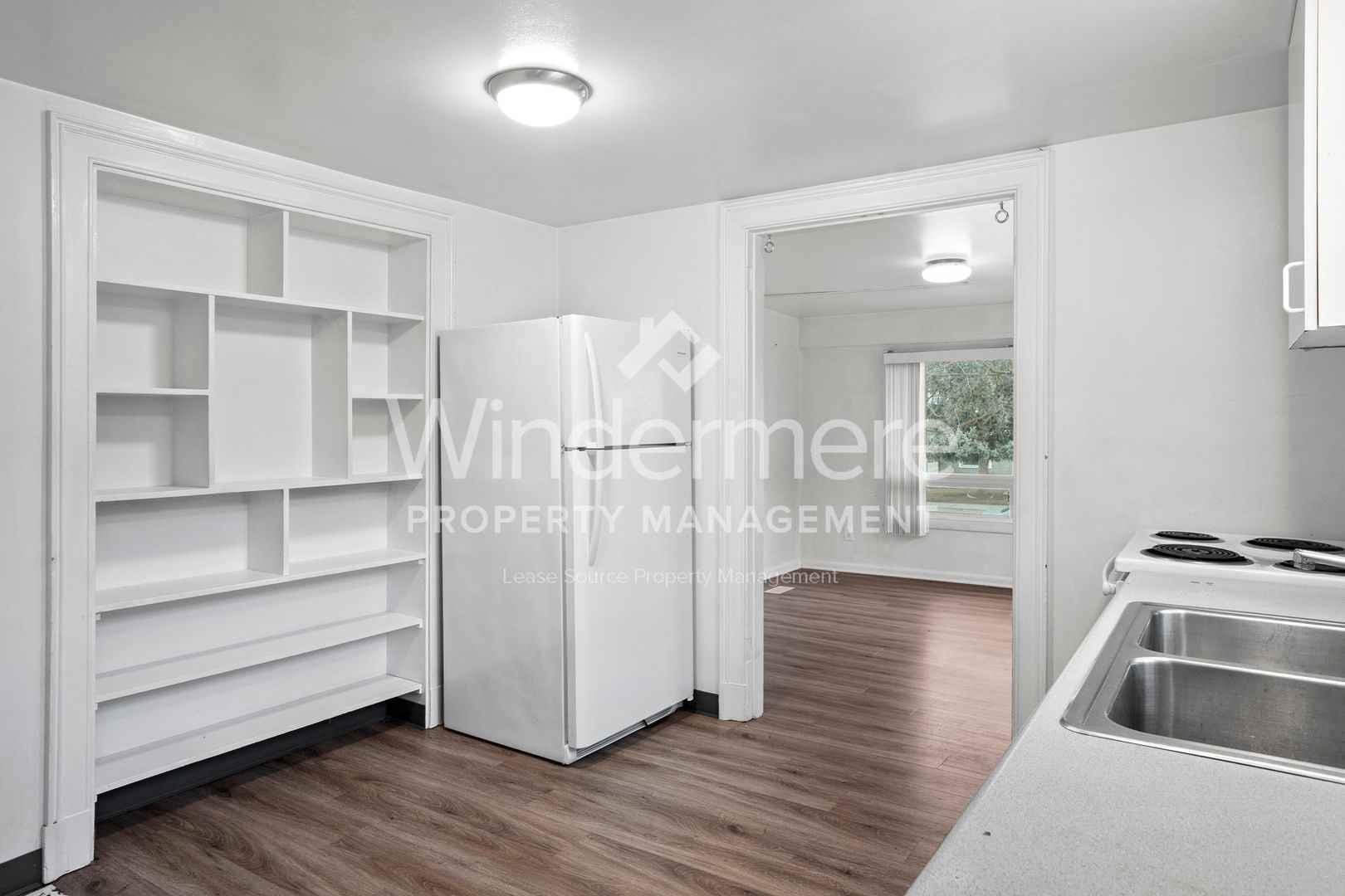 1425 W 8th Ave unit Unit 01 – photo 4