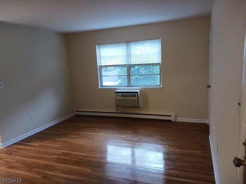 48 Gates Ave #C2 – photo 2