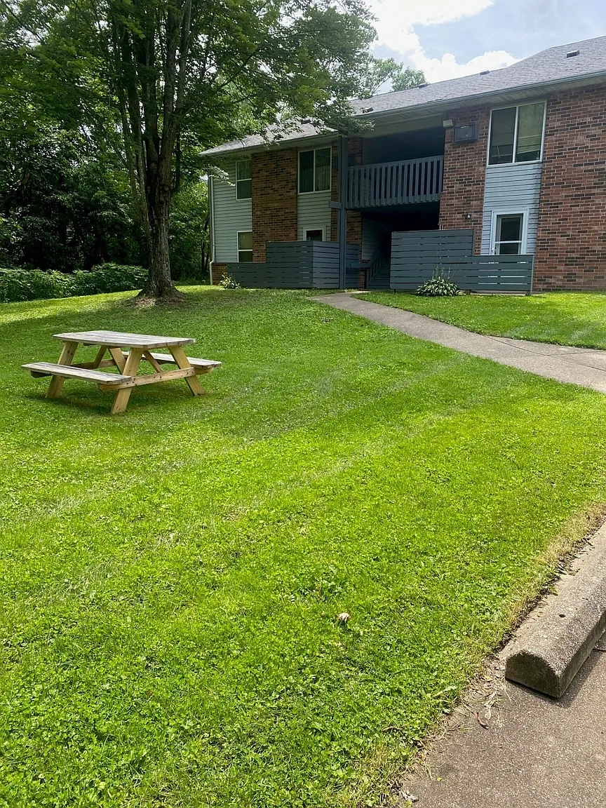 Clay Village Apartments – photo 3