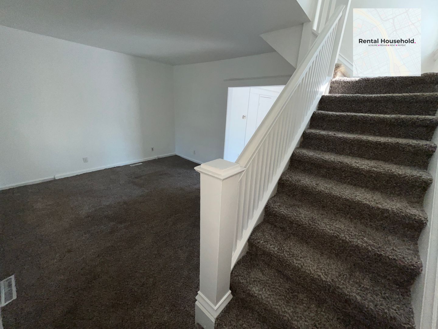 1118 Mason St – photo 5
