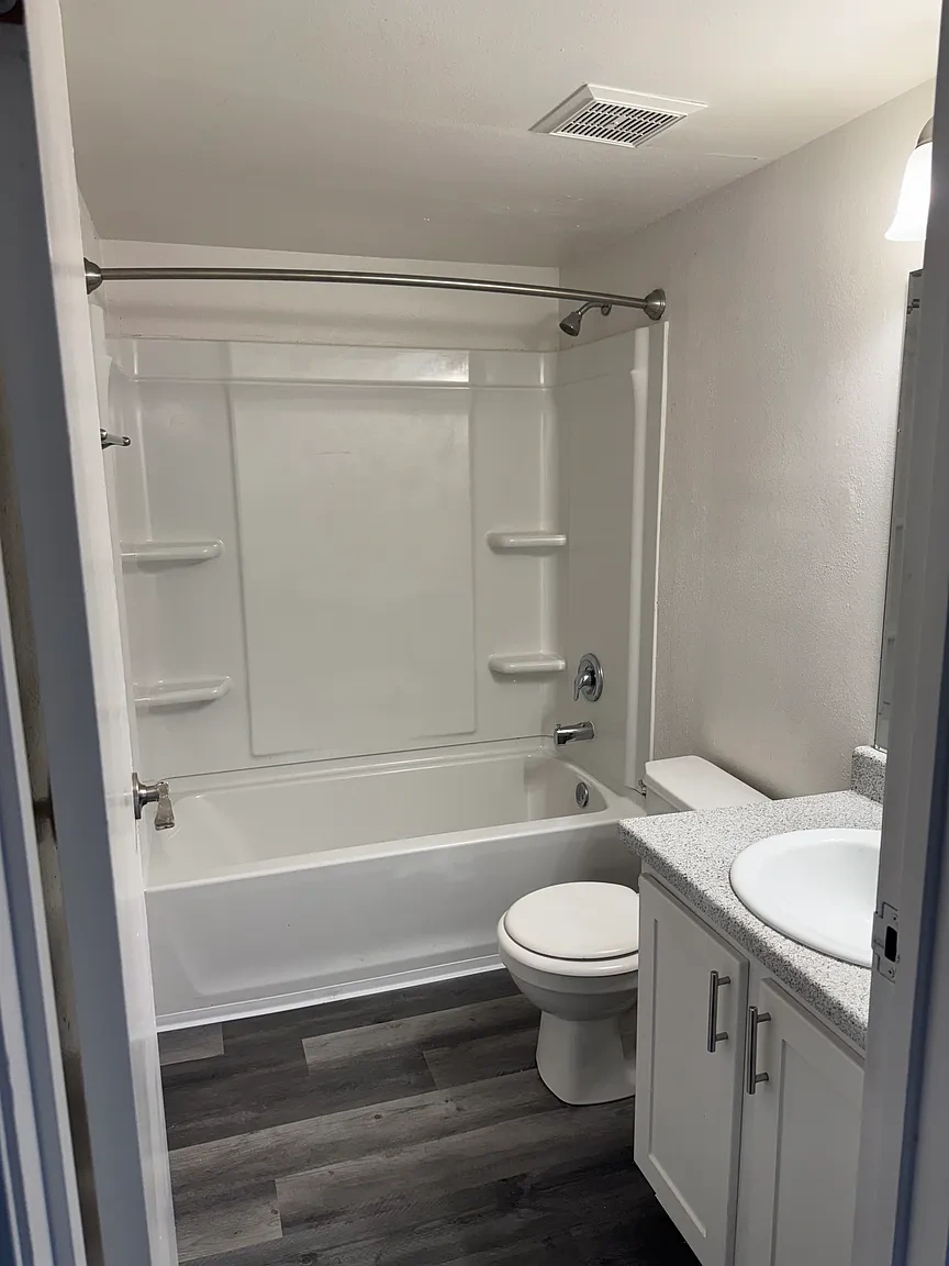 Stansbury Park, UT Air Conditioned Apartments for Rent – photo 5