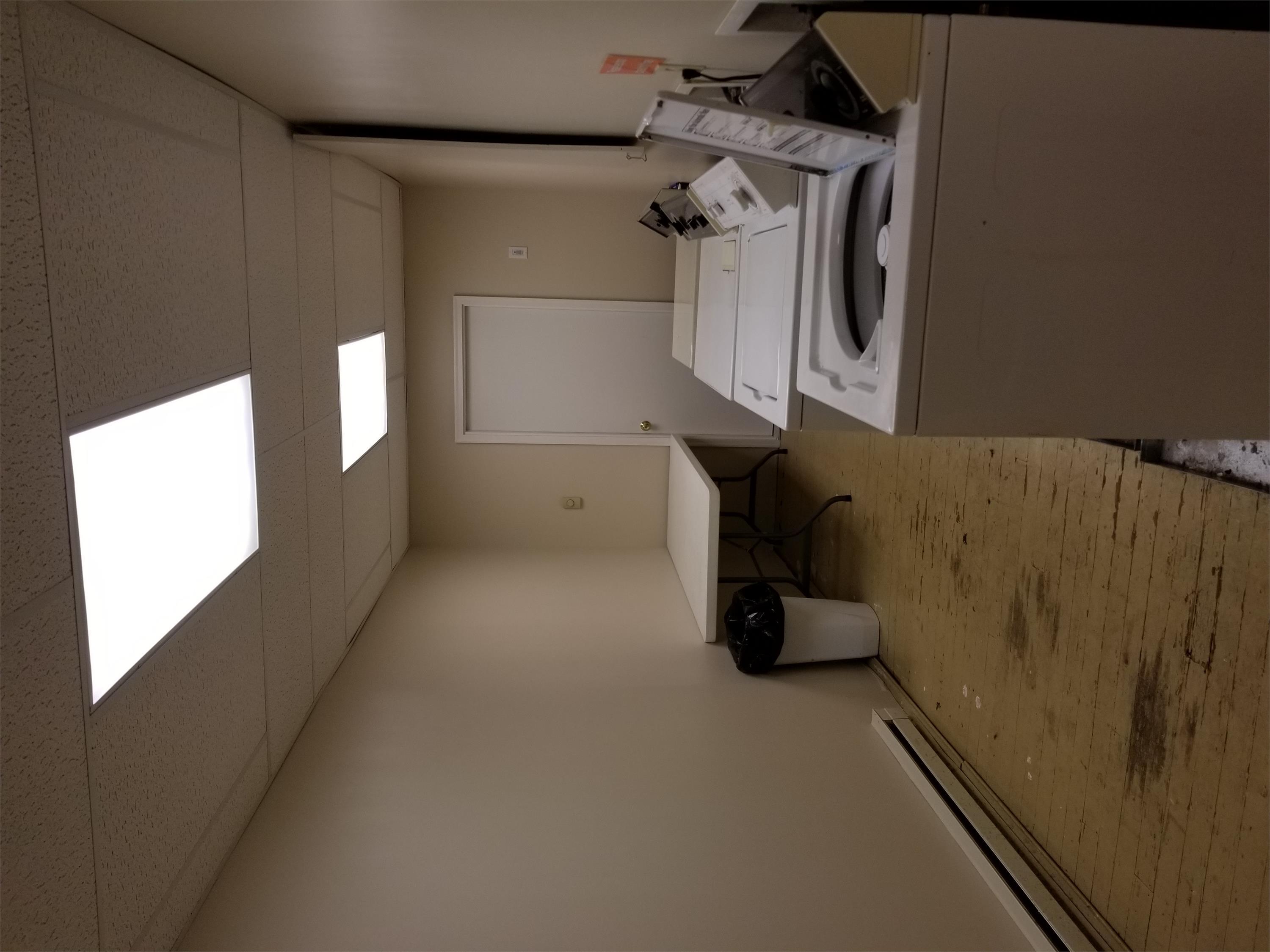 102 N Main St unit B – photo 2