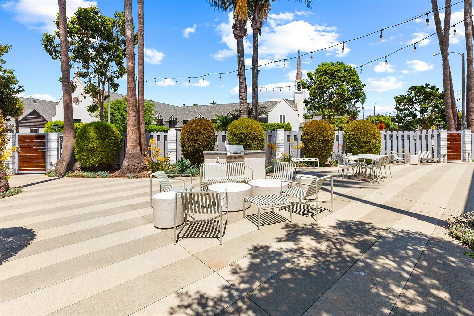 Livingston Place – photo 1
