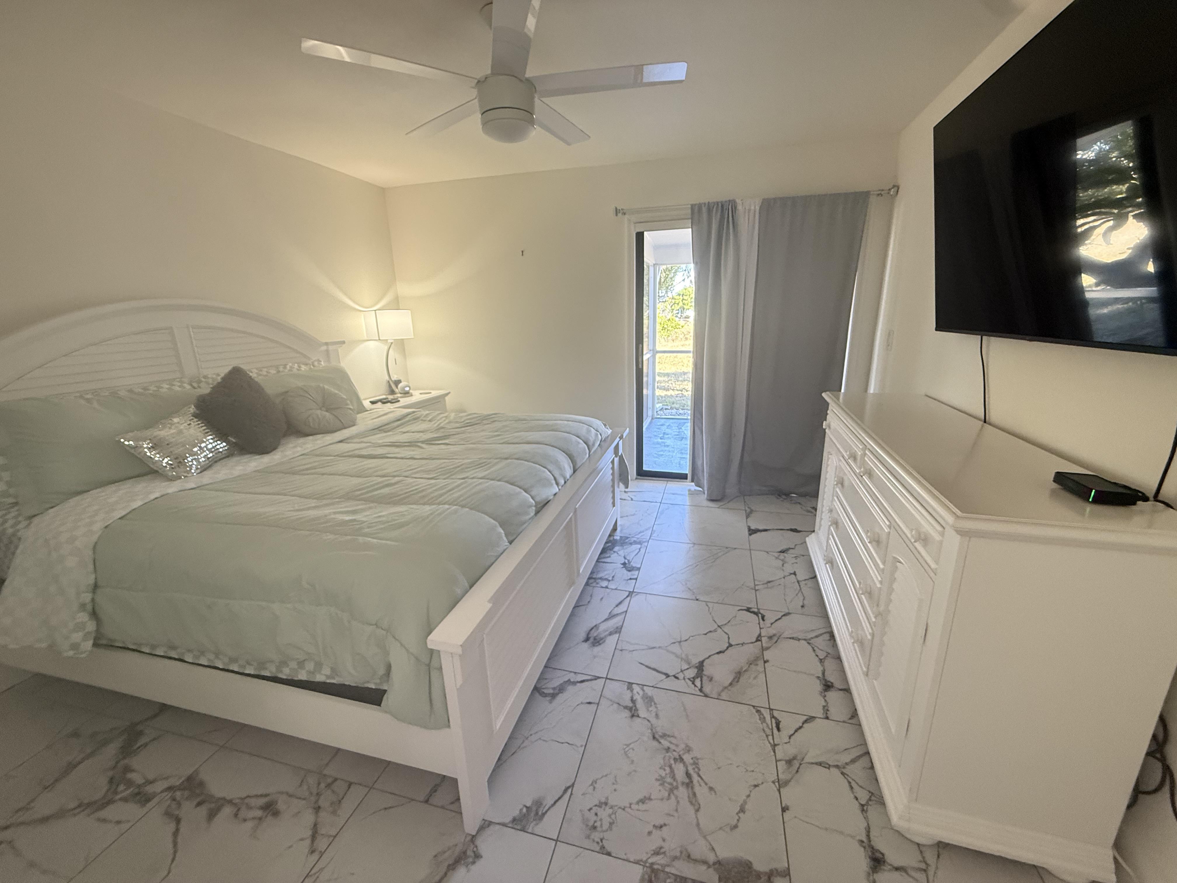 130 Boundary Blvd unit A – photo 2