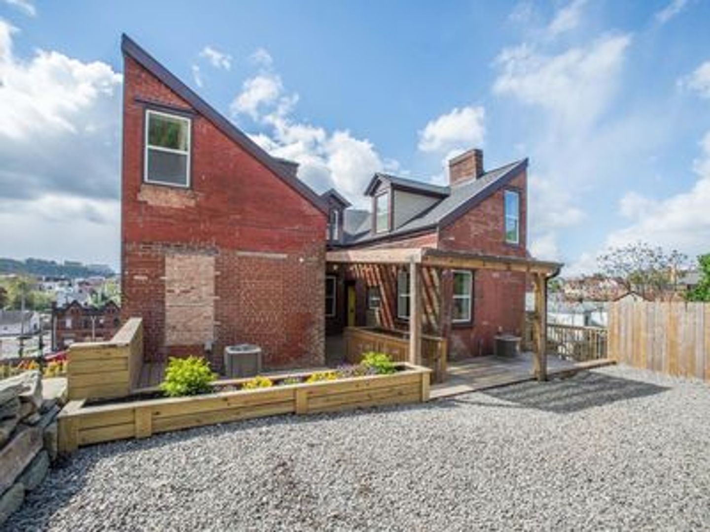 836-838 Concord St unit 1B – photo 2