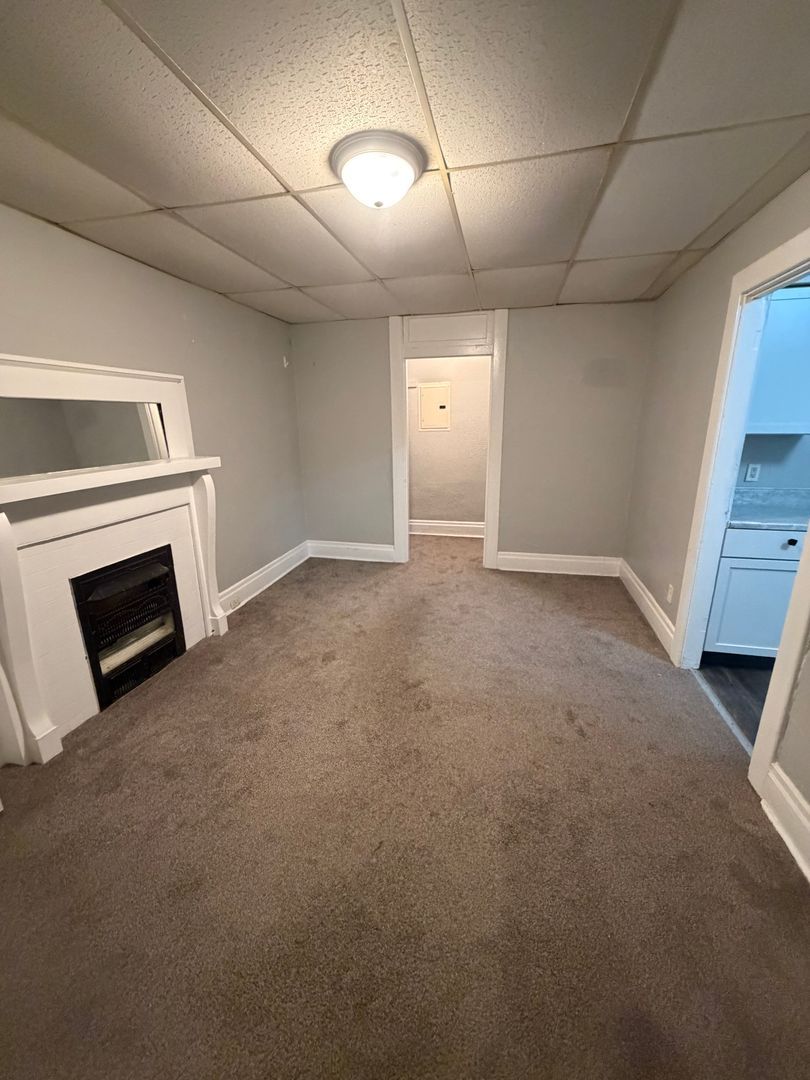 208-212 Brighton Rd unit 212 Brighton Road Unit 17 – photo 1