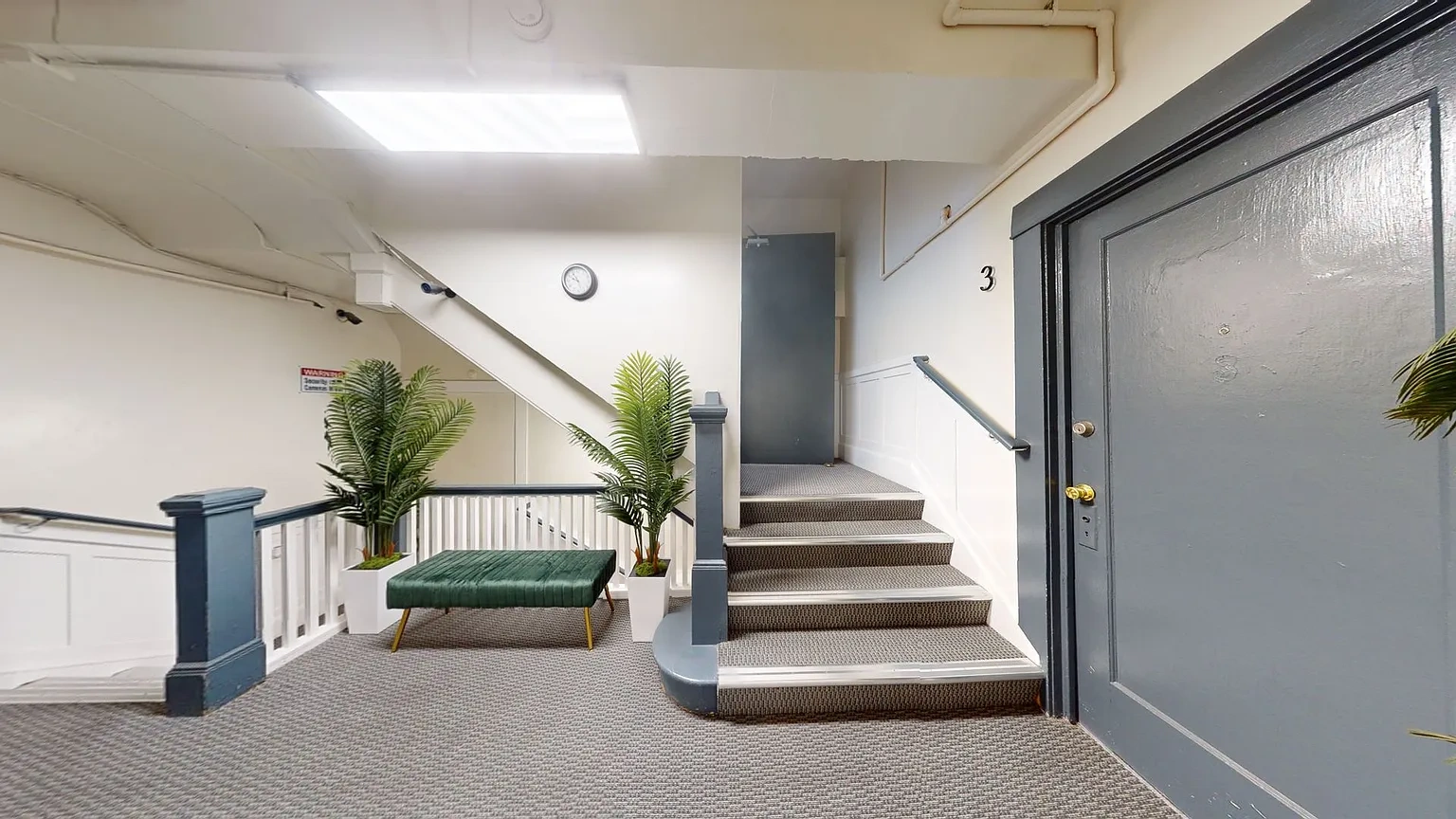 Singles rooms on Shattuck Ave, near UC Campus! Free Wi-Fi on Shattuck Ave! – photo 2