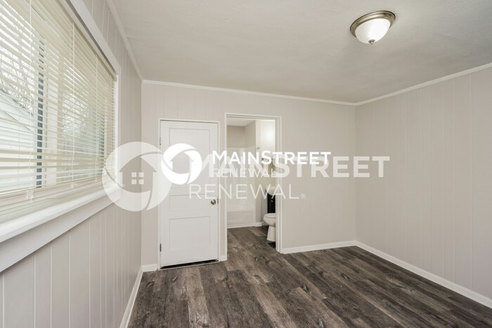 3618 Bank St – photo 5