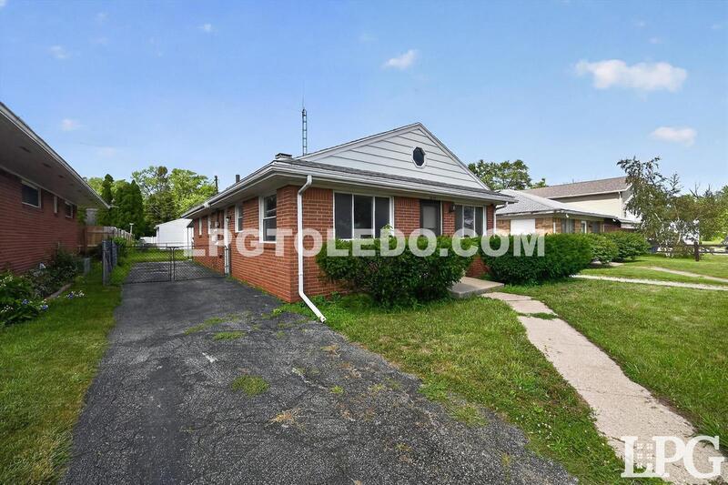 1818 Christian Ave – photo 2
