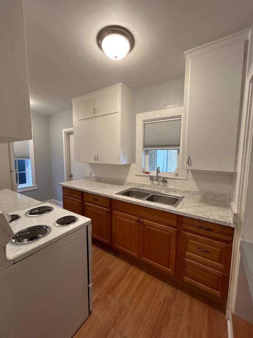 1608 21st Ave unit #2 – photo 4