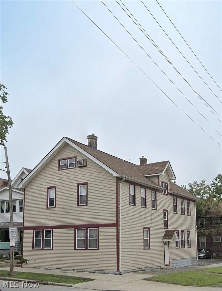 1304 W 64th St #5 – photo 1