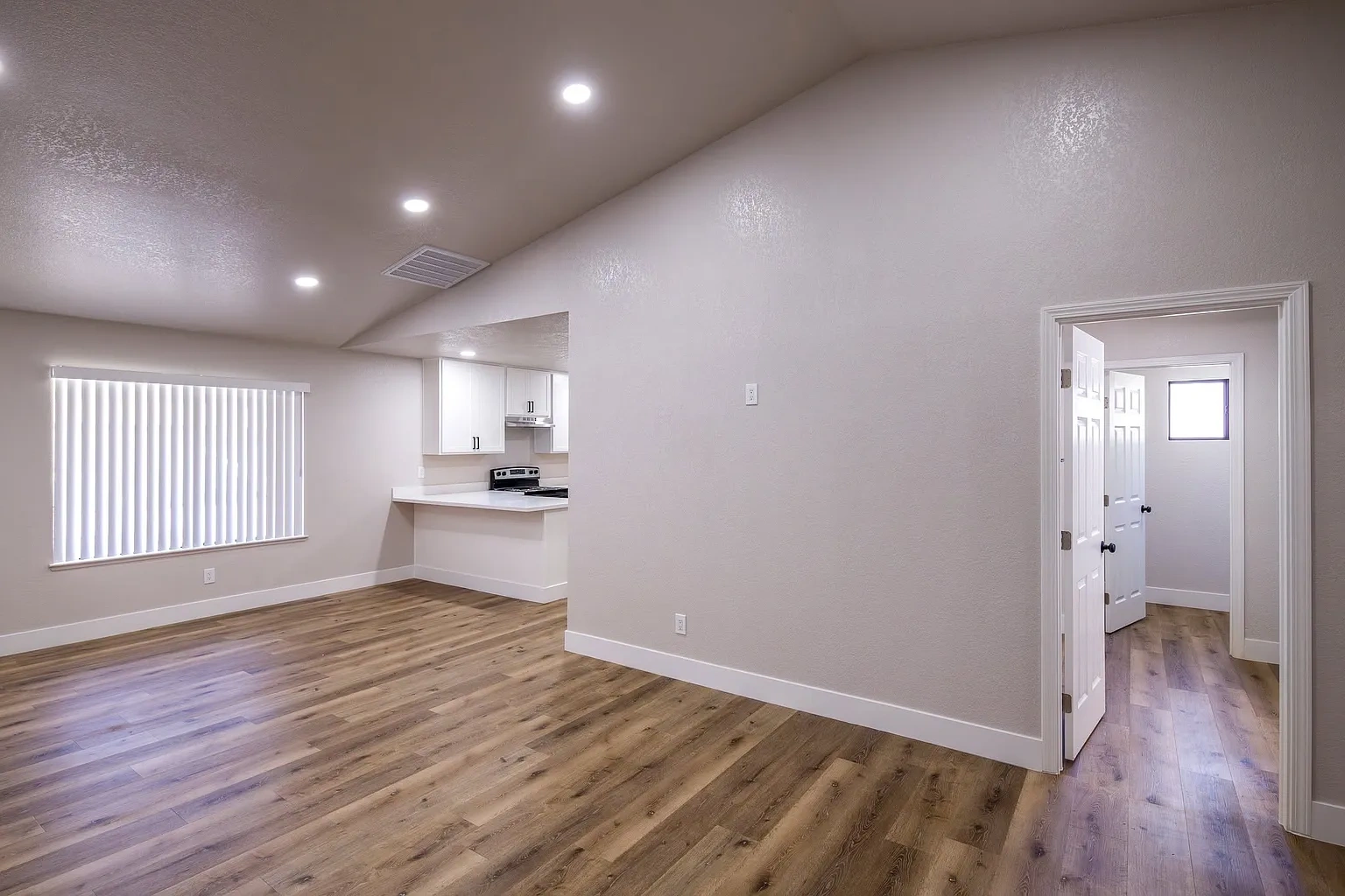 San Tropez Apartments – Floor plan