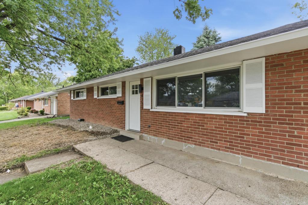4731 Powell Rd – photo 2