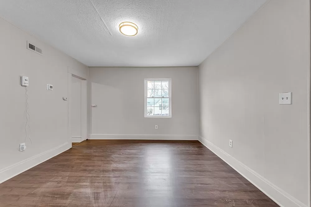 2120 Robin St unit 4 – photo 5