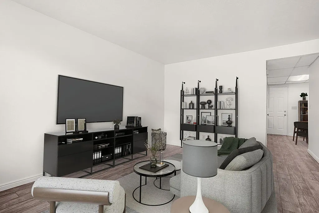 Townhomes on 86th – photo 2
