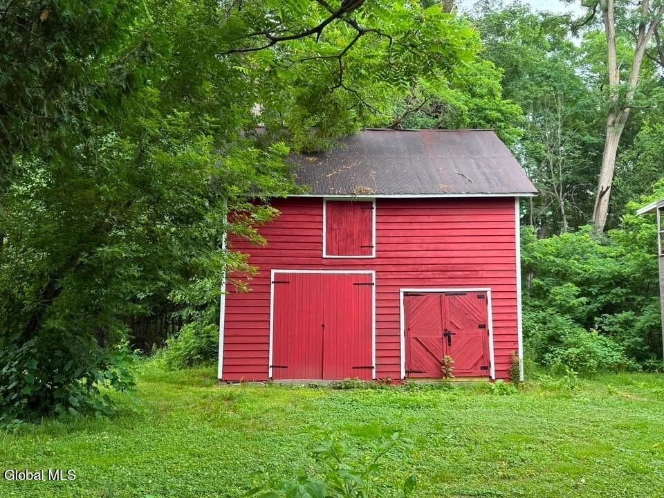 2145 New Scotland Rd – photo 3