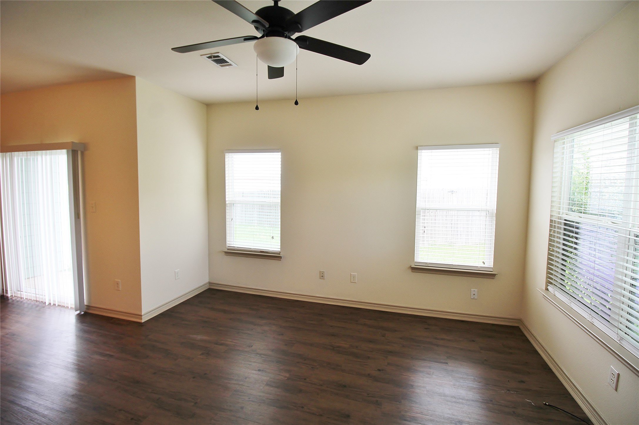 112 Bridle Ct – photo 3