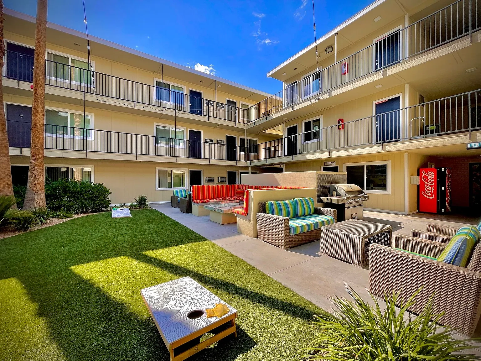 Park Avenue Apartments – photo 4