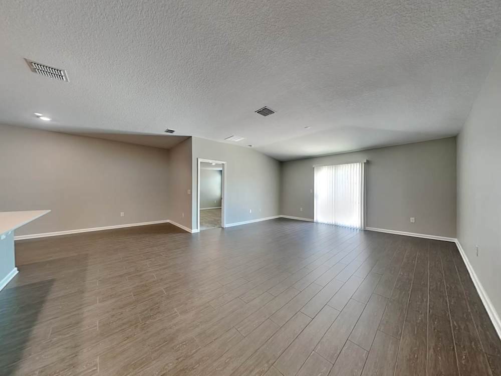 912 Caitlin Loop – photo 1