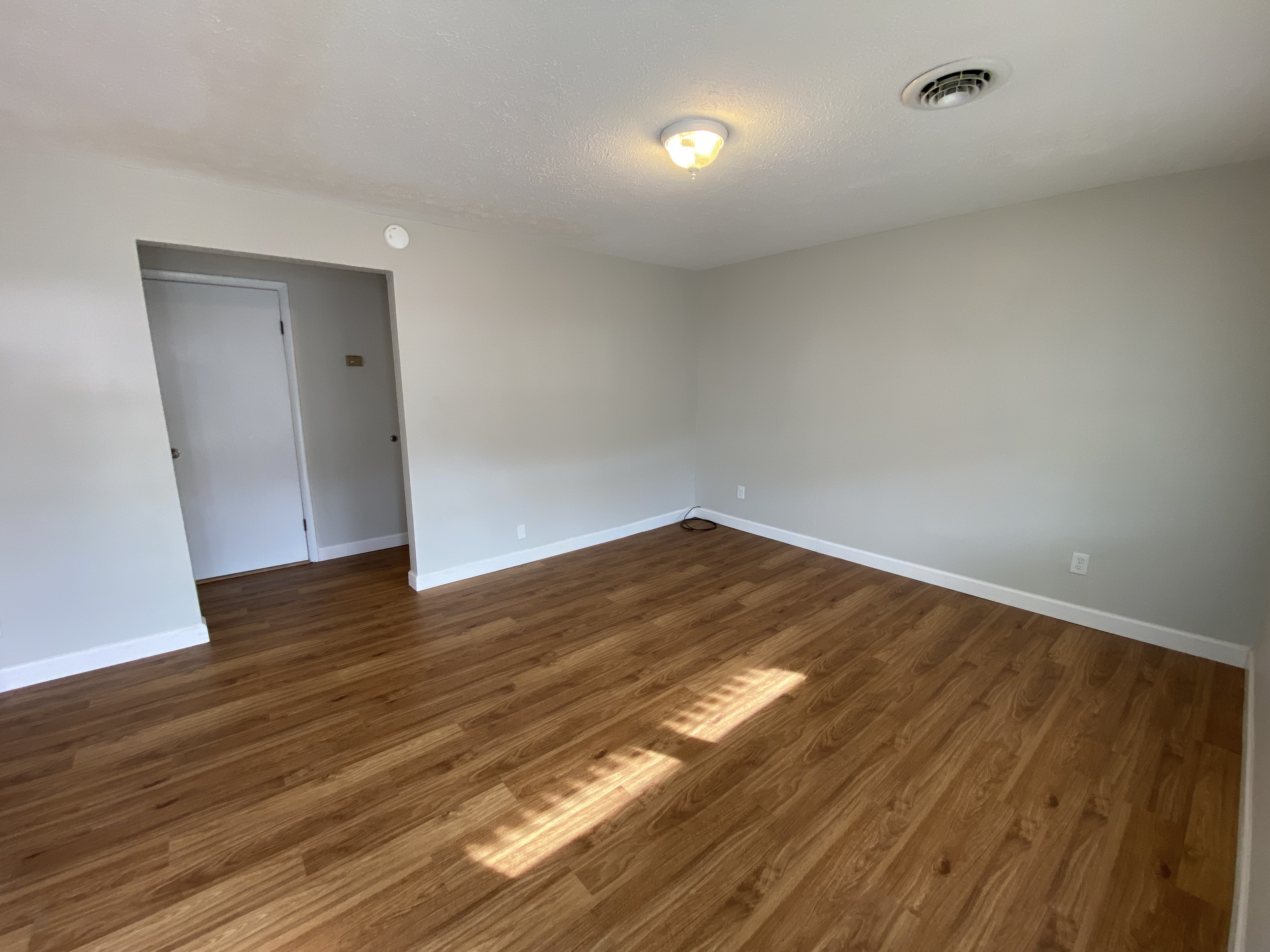 1239R McClung Ave unit 1 – photo 2