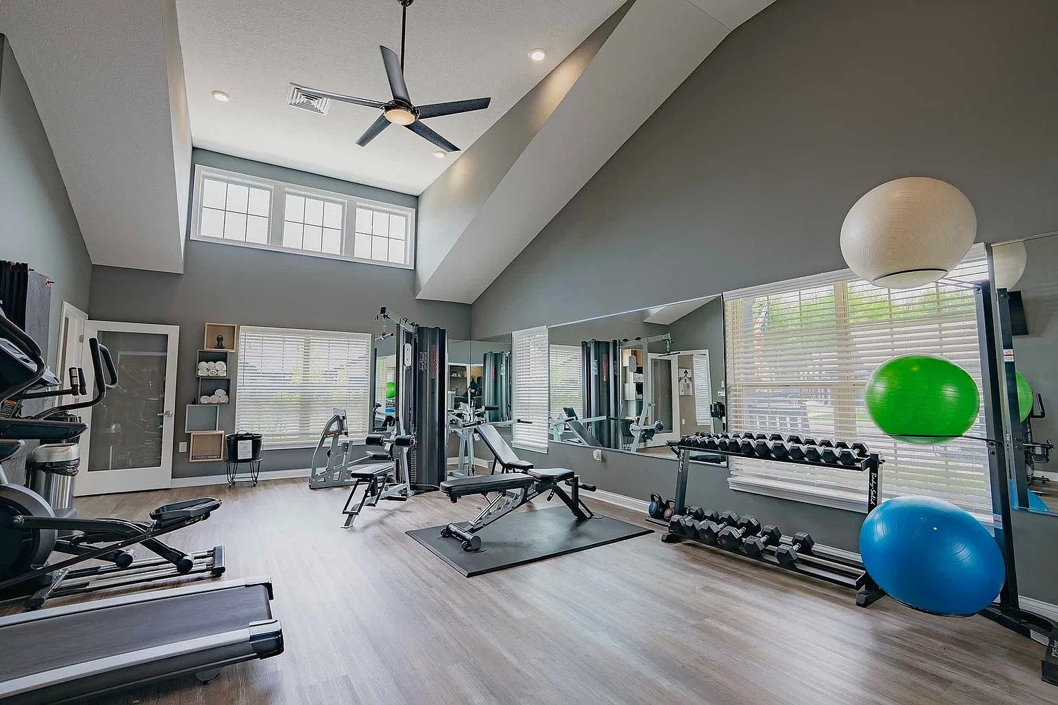 The Residences at Eastwood – photo 1