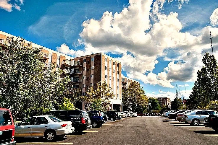 Regency Apartments – photo 5