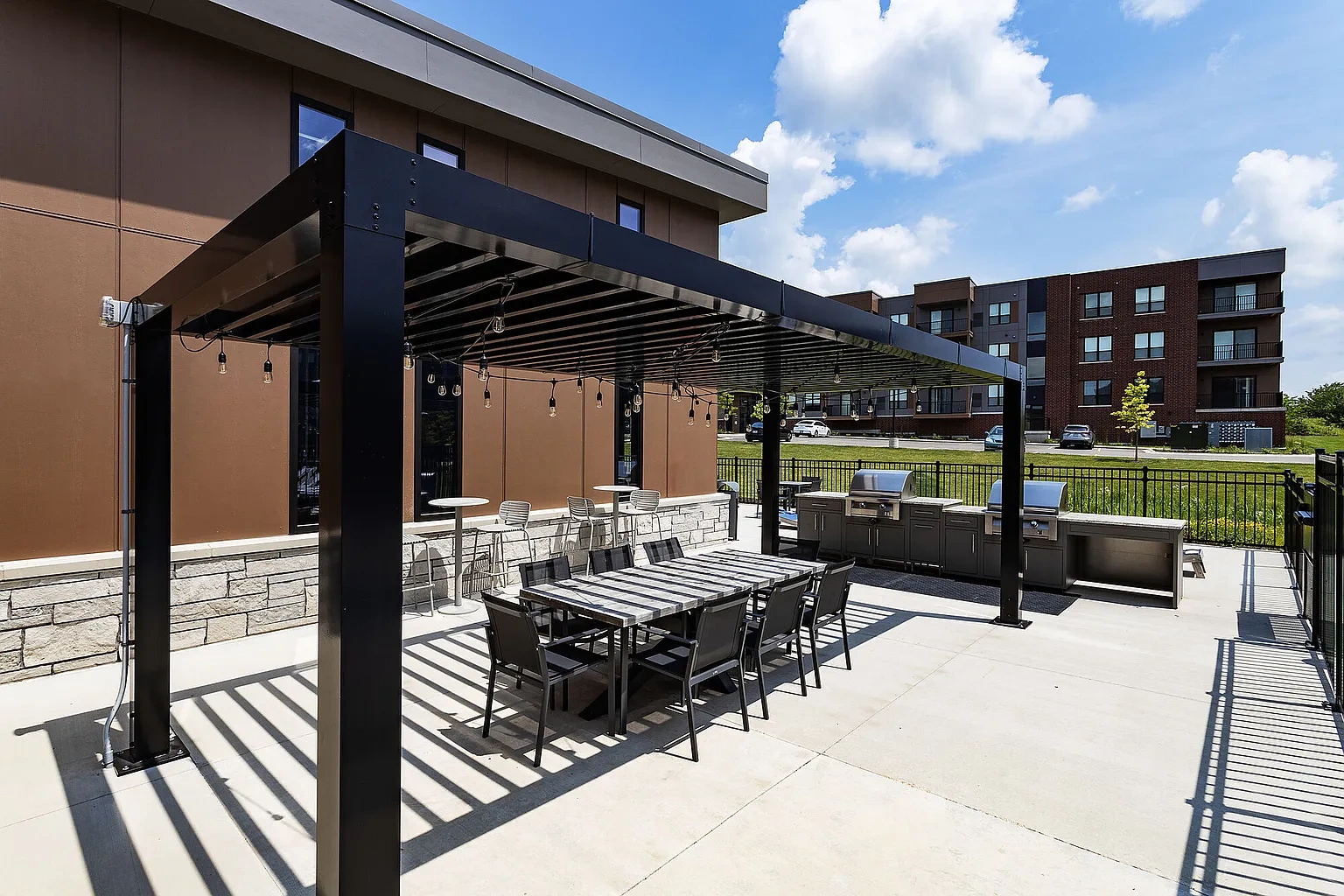 Eastpark Apartments – photo 5