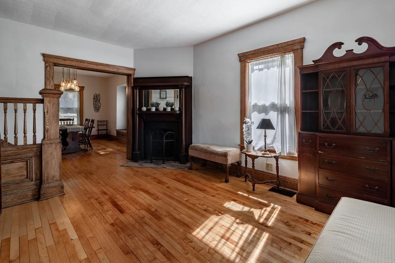 341 N Water St unit 1593935P – photo 2