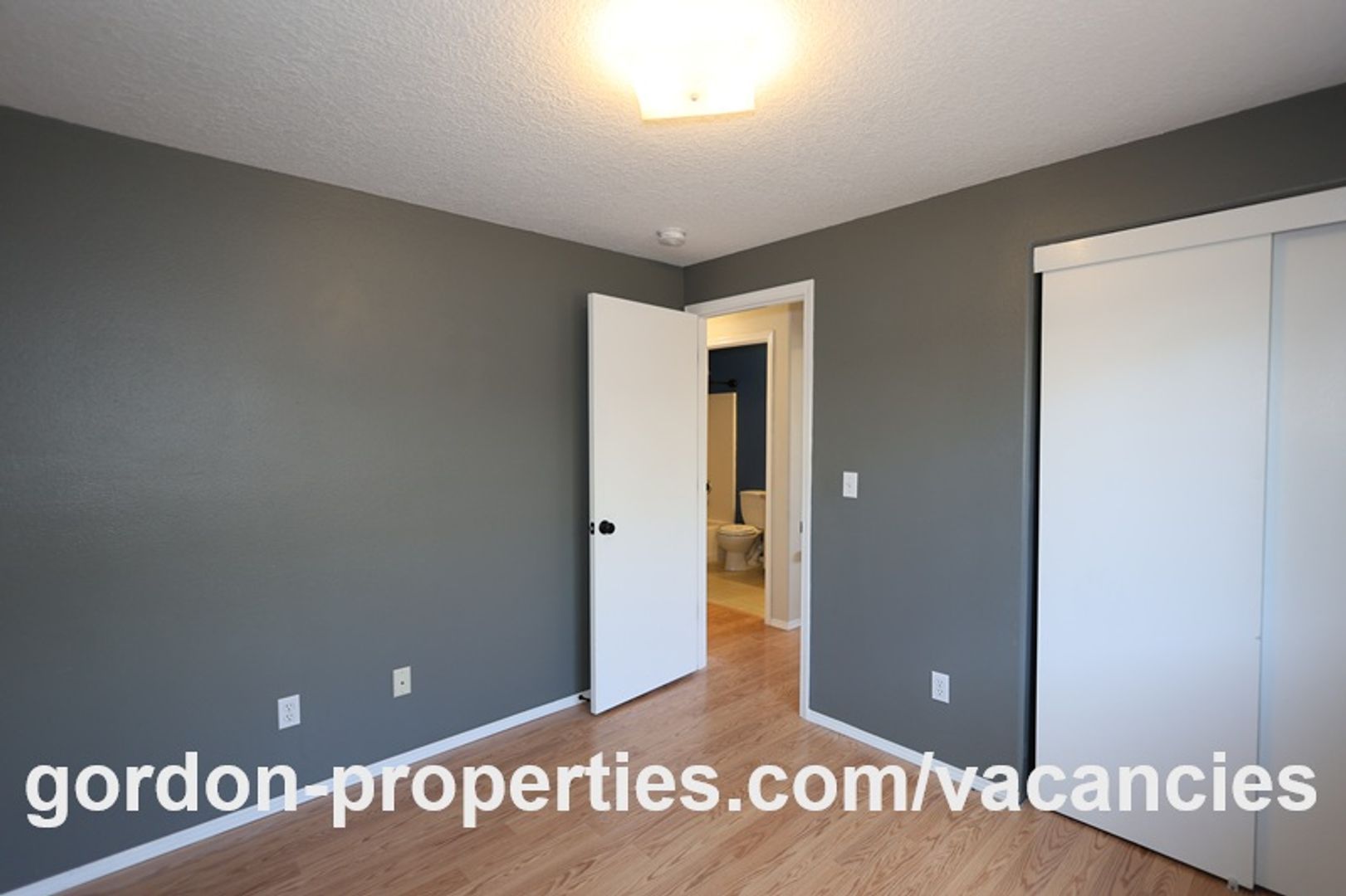2373 NW Stanley Ave – photo 2