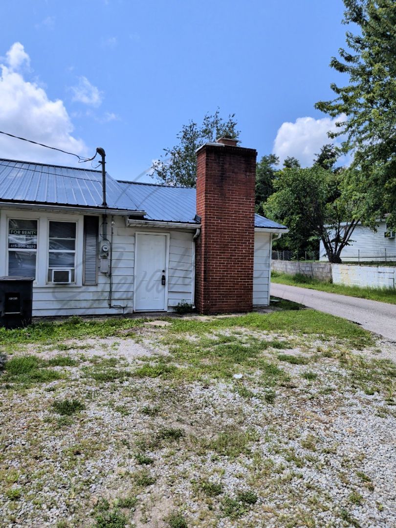 1282 Carolina Ave unit Carolina 1282 Unit B – photo 2