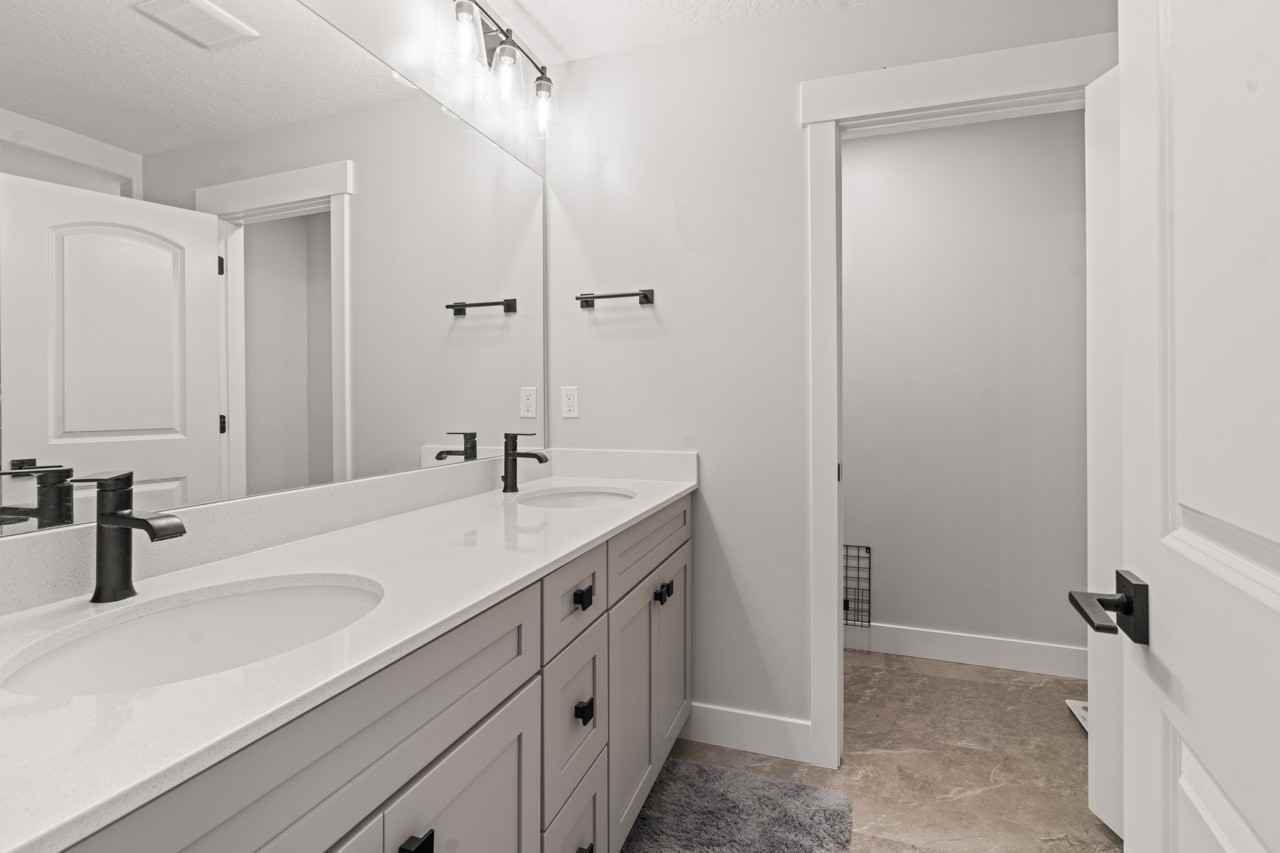 2081 N 4100 W – photo 1