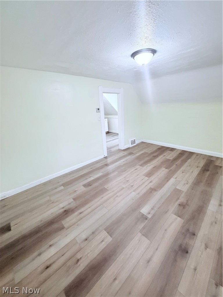 2219 W 103rd St unit UP – photo 4