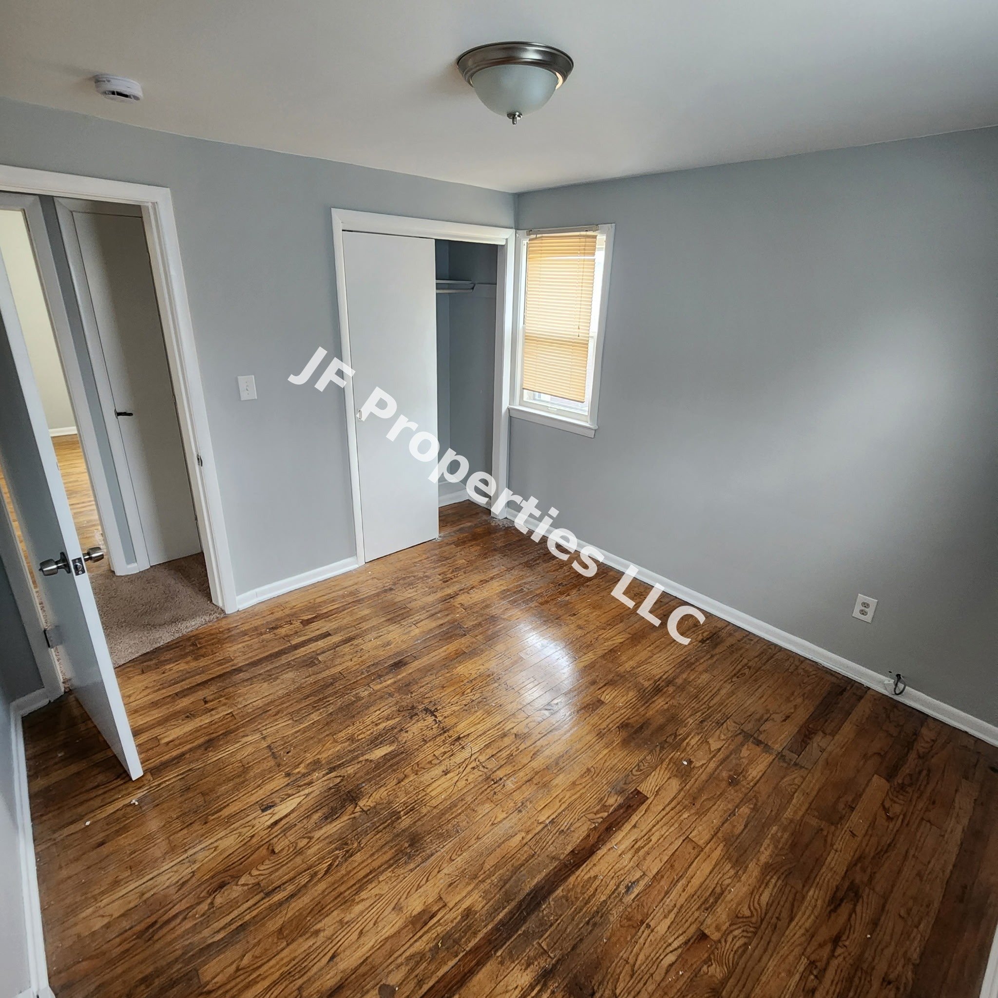 4818 E 86th St unit Upstairs – photo 4