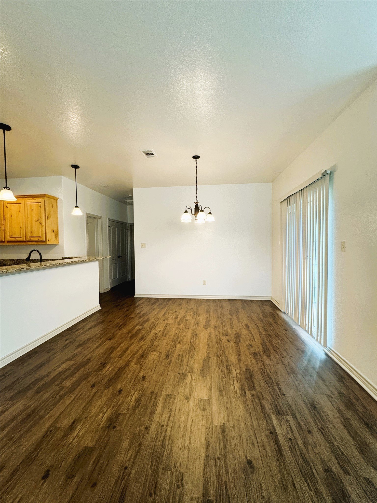 212 Lasso Cir – photo 4