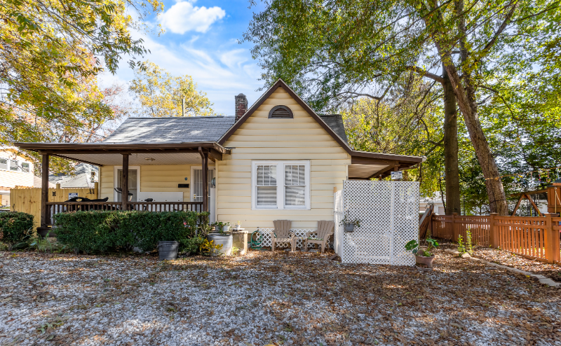 1003 Center St NW unit B – photo 4