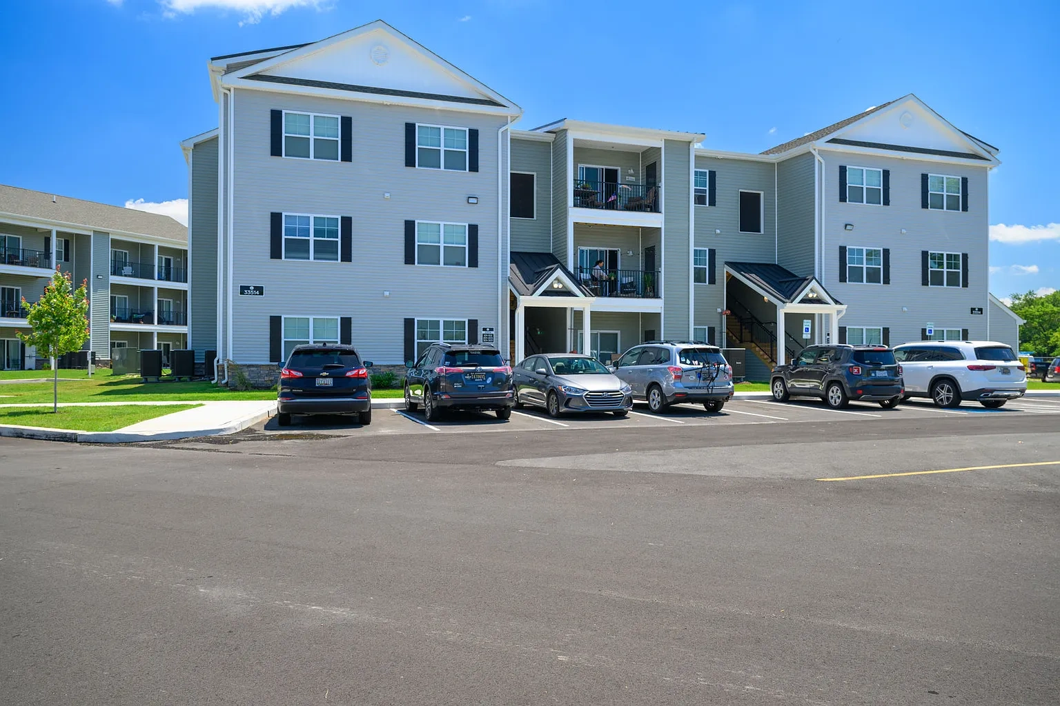 Coastal Tide Apartments – photo 2