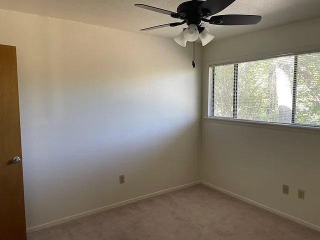 Eagle Pass Apartments – photo 1