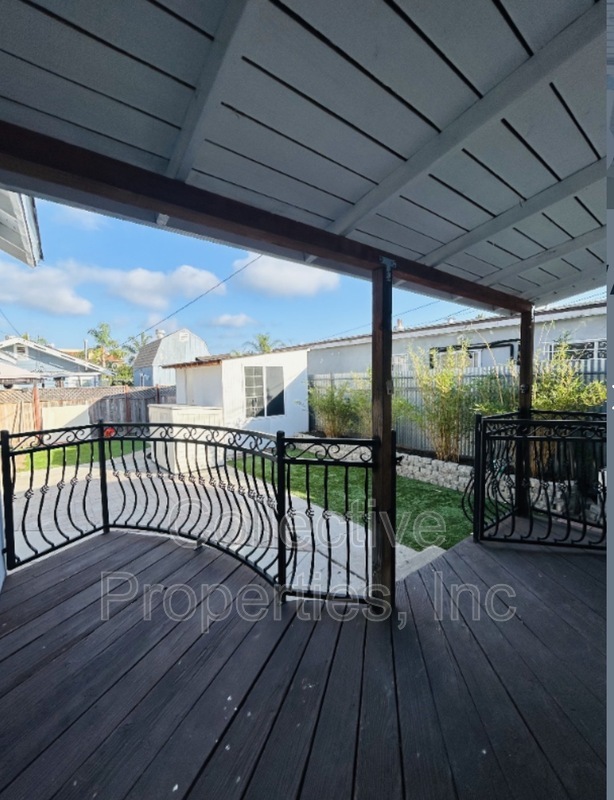 3752 37th St – photo 1