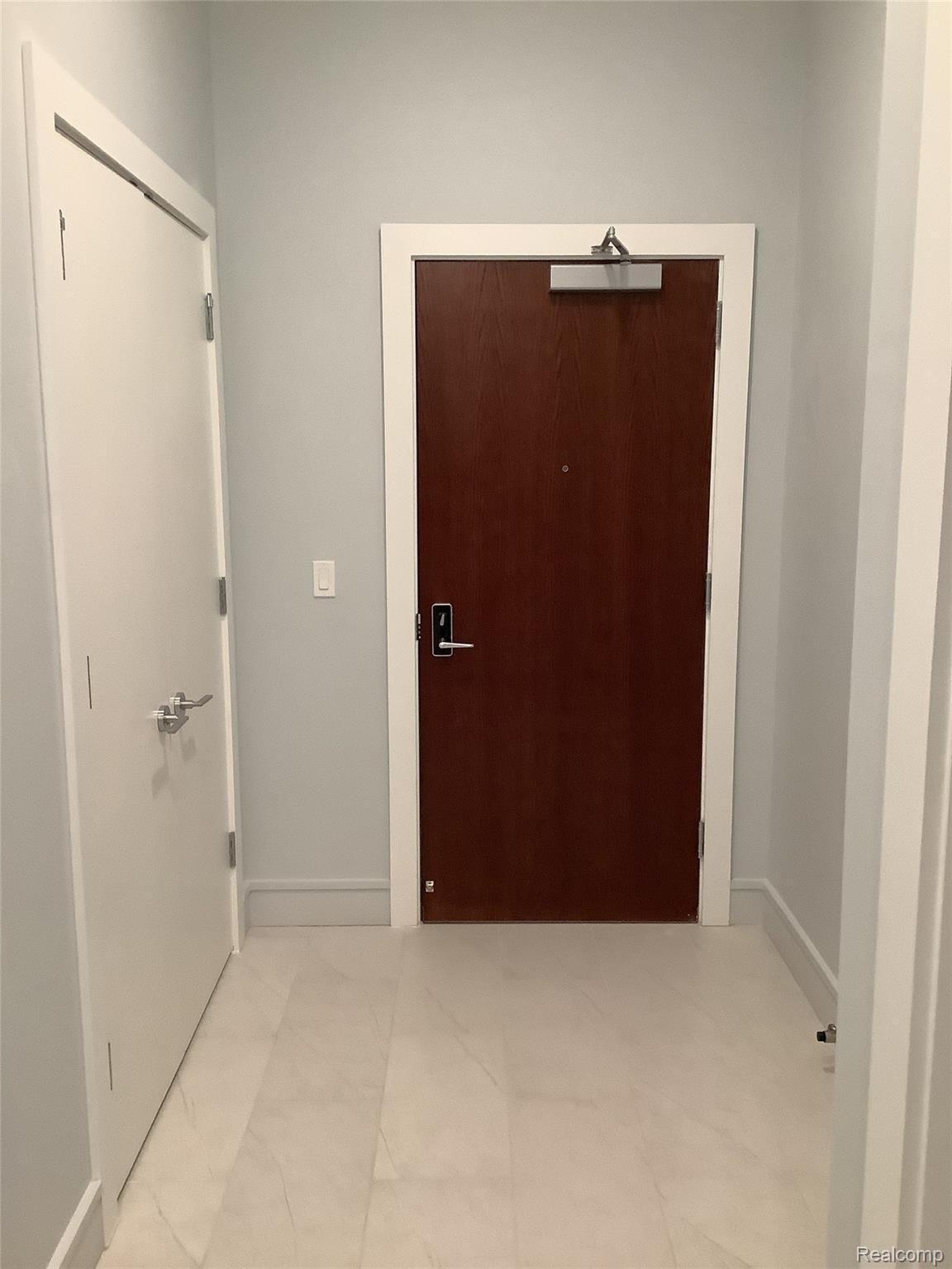 856 N Old Woodward Ave unit 300 – photo 2