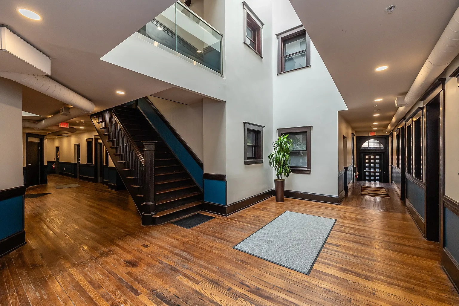 Heyse Apartments – photo 3