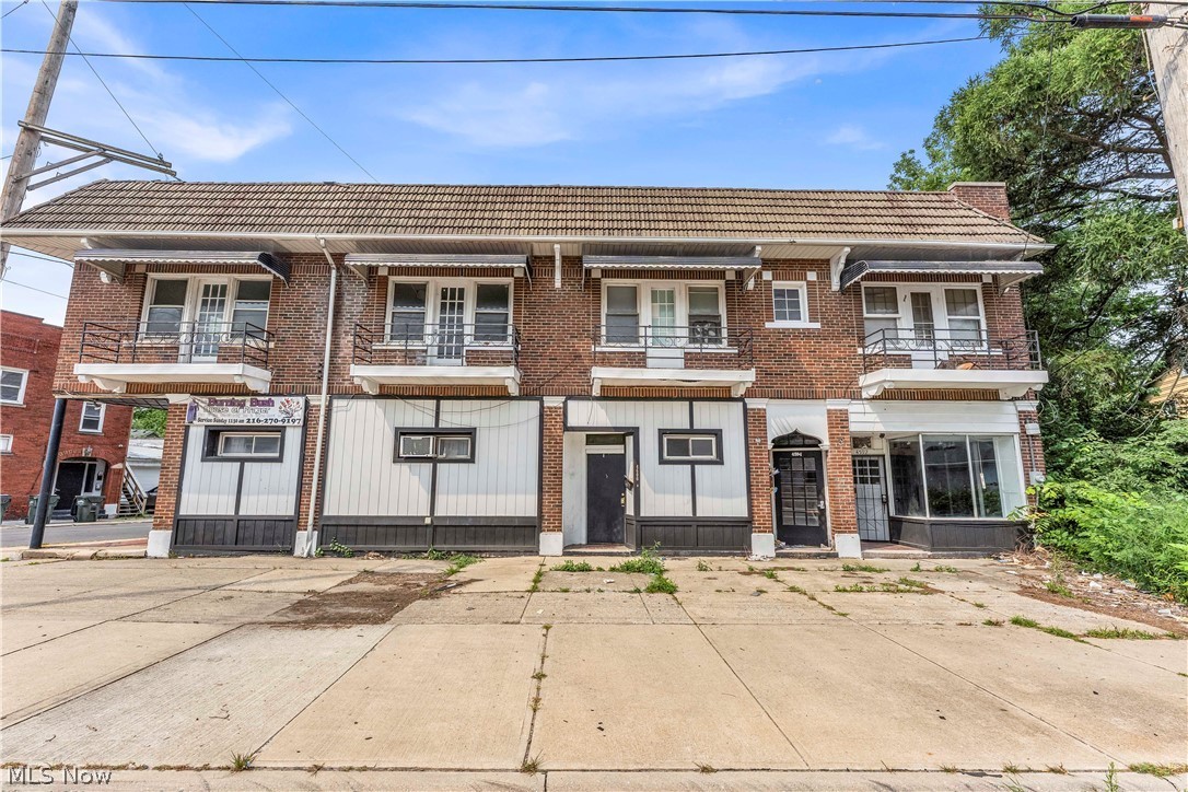 4600 Division Ave unit 3 – photo 2