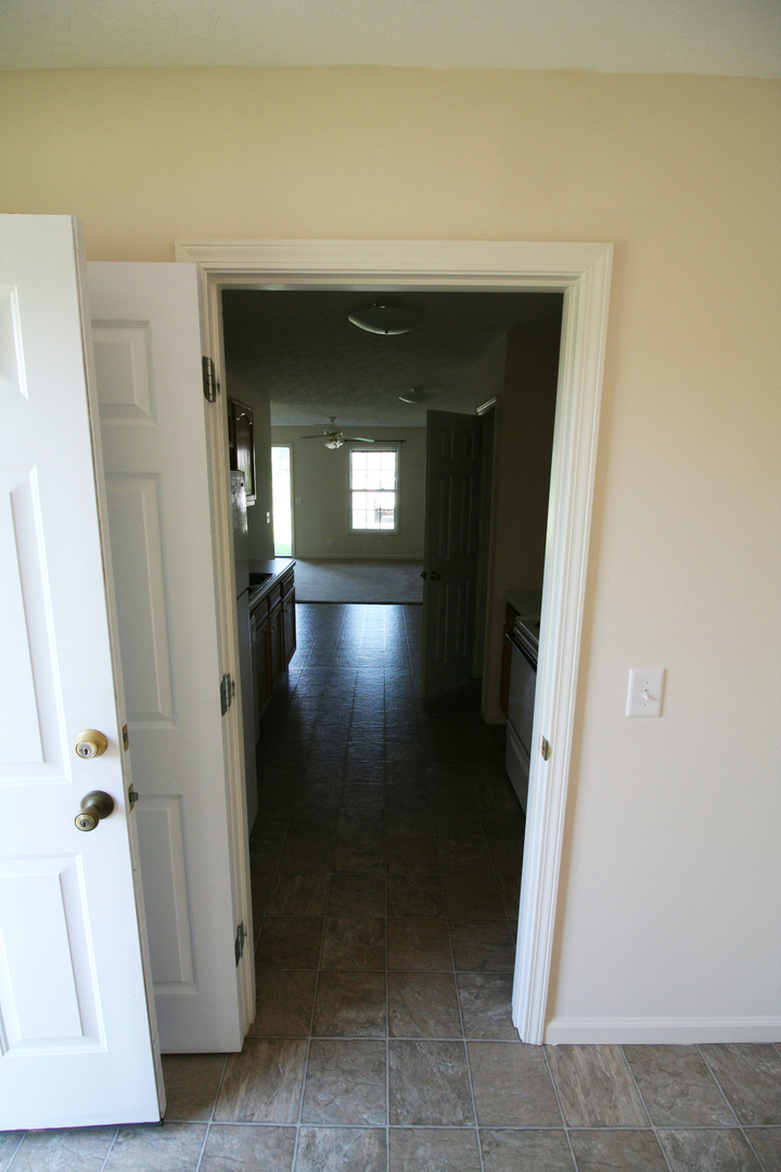 895 Kinniard Rd unit B – photo 3