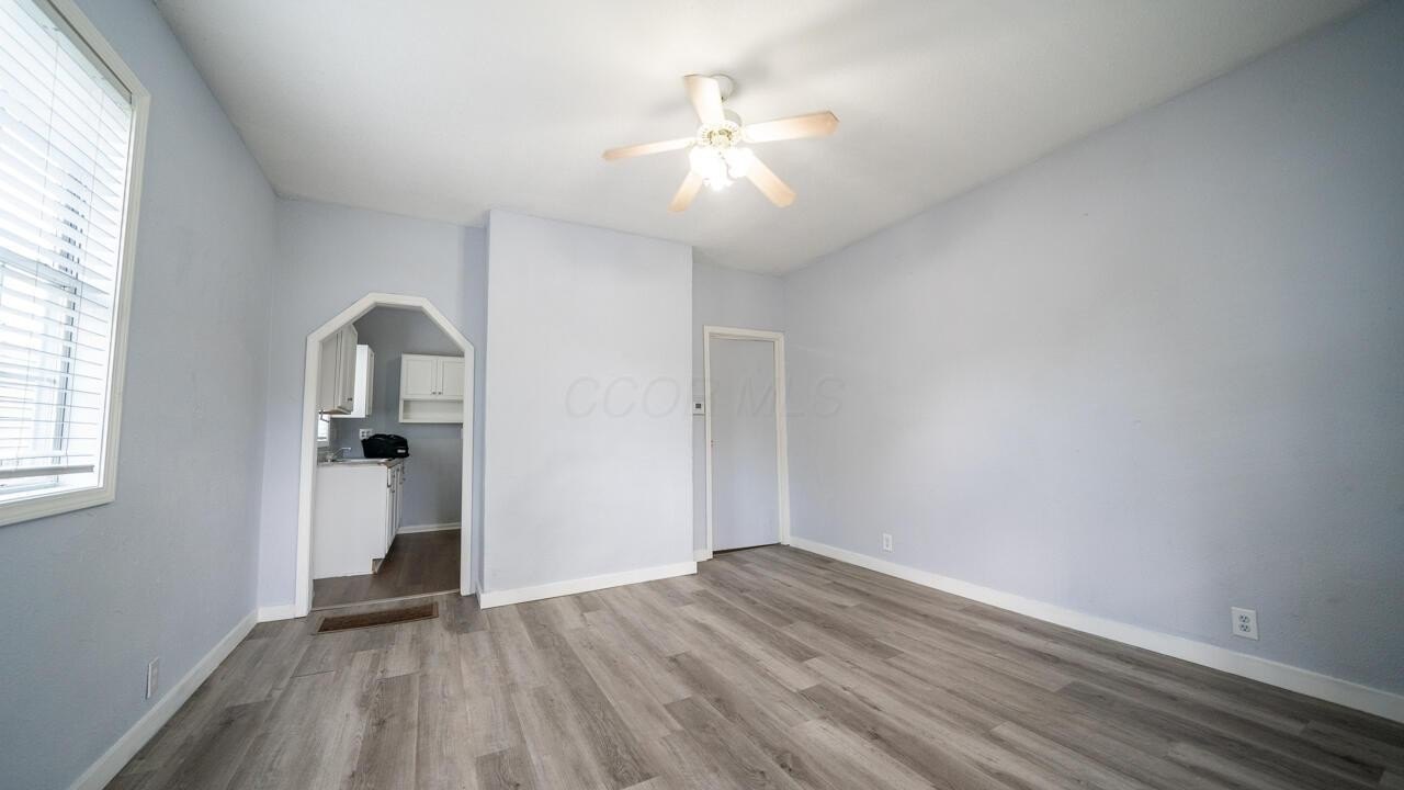 411 S Yale Ave – photo 2