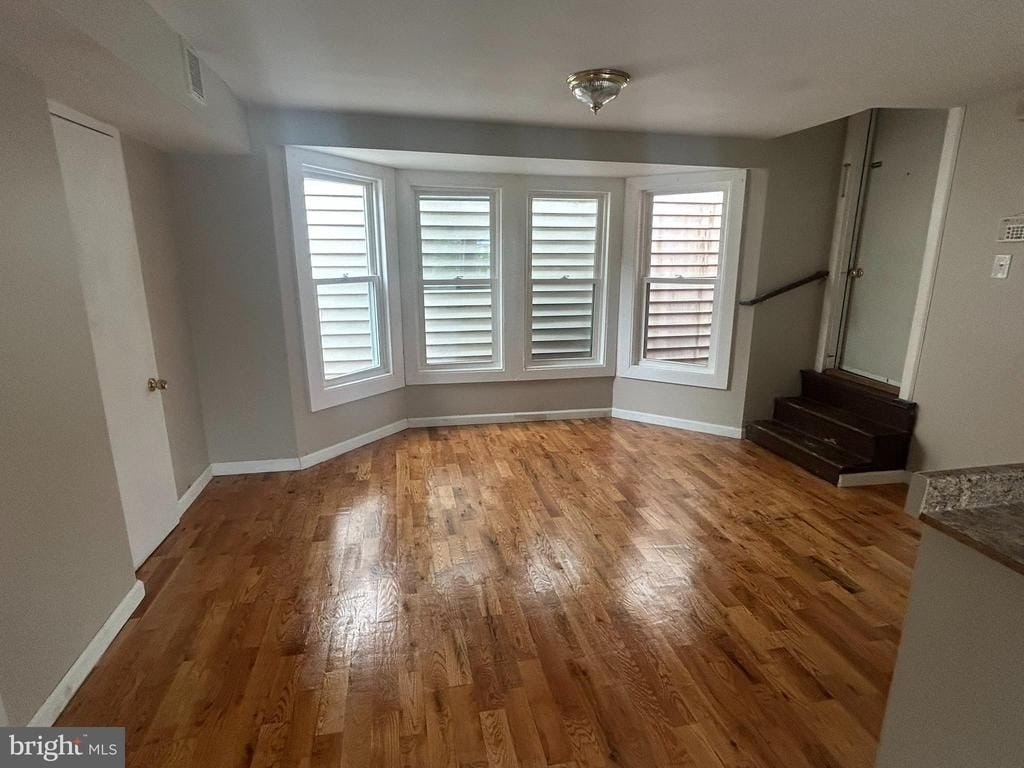 141 High St – photo 2