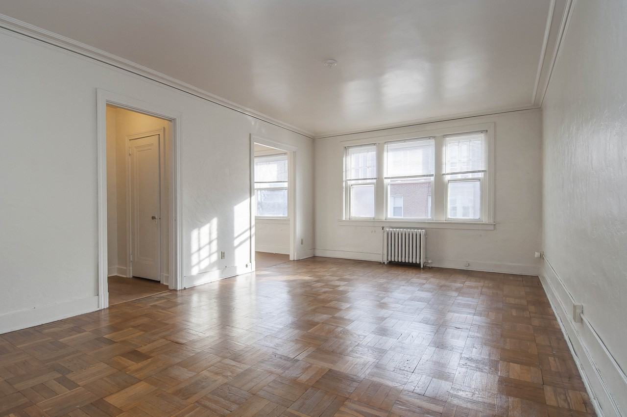 5646 Hobart St unit 4 – photo 1