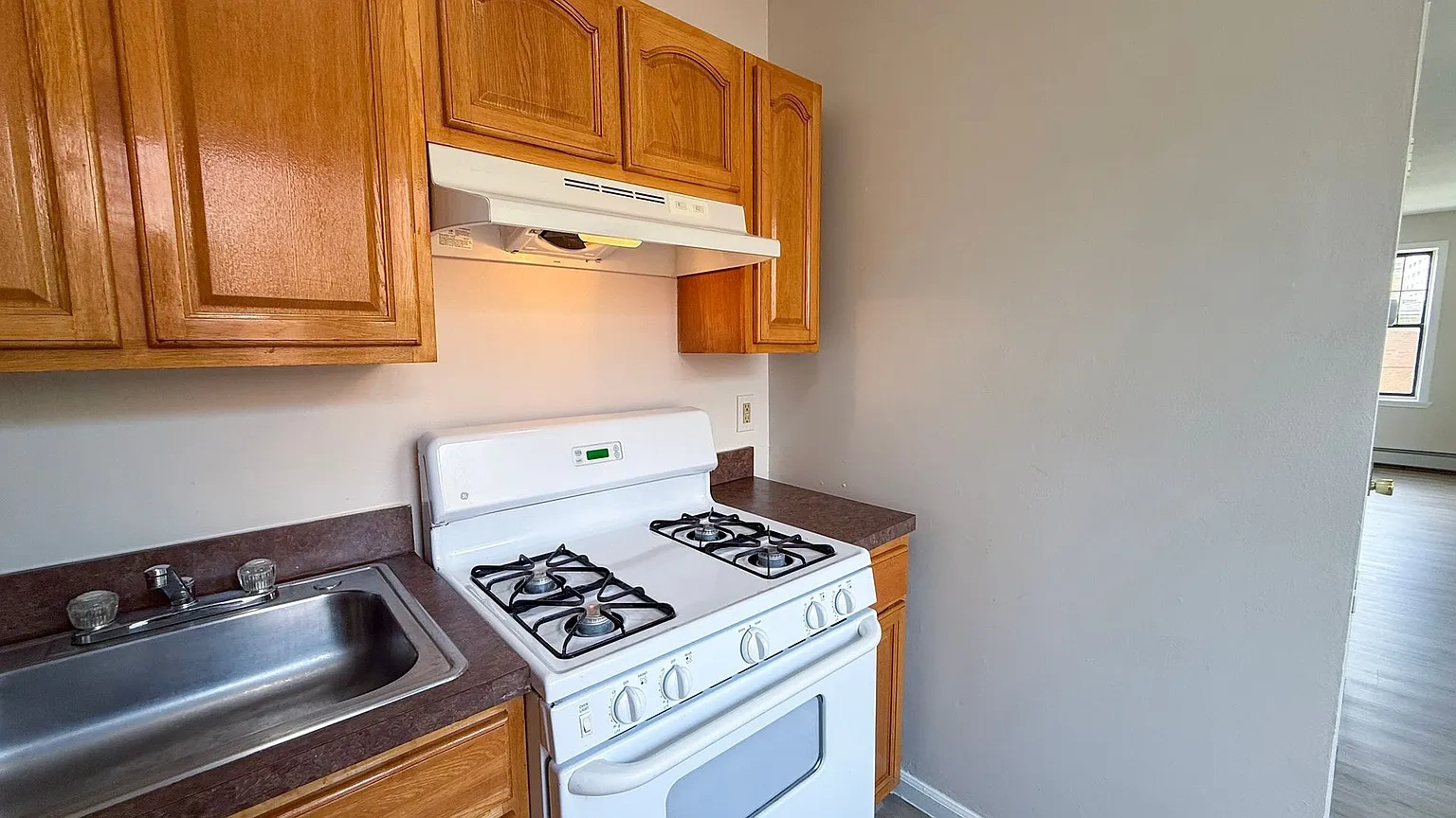 26 Congress St / Luca Investments LLC – photo 3